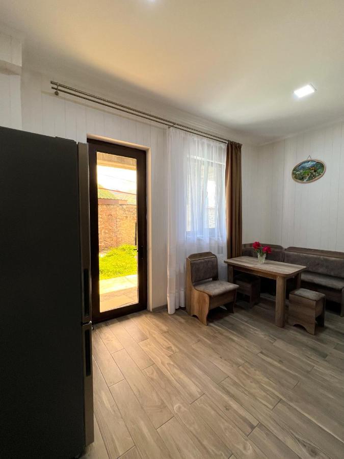 Royal Galaxy Apartment Kazbegi Esterno foto