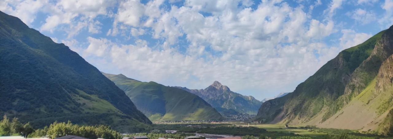 Royal Galaxy Apartment Kazbegi Esterno foto